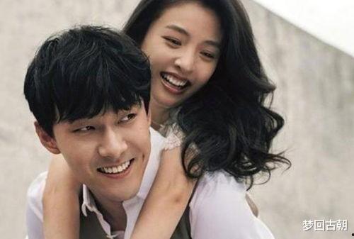 娱乐圈吃瓜杂志是什么,揭秘那些让人捧腹大笑的“吃瓜”杂志幕后故事